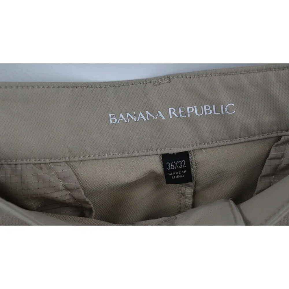 Banana Republic Mens Performance Chinos Size 36 x 32 Athletic Golf
